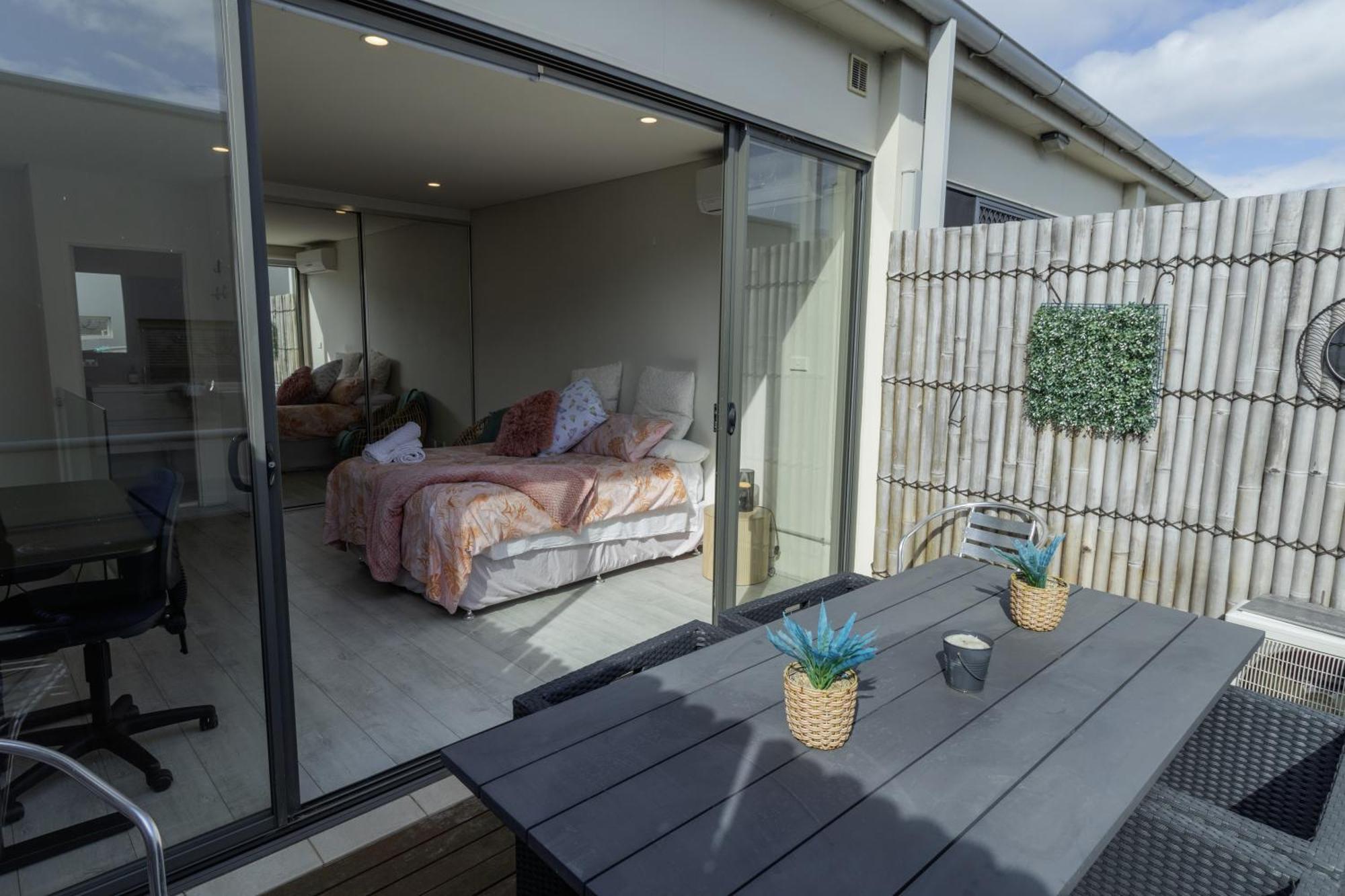 1 Bed Loft Apartment, Double Patio, Secure